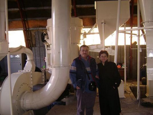 高壓磨粉機，專利改進磨粉機械