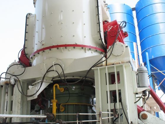 立式磨粉機，大型磨粉設(shè)備